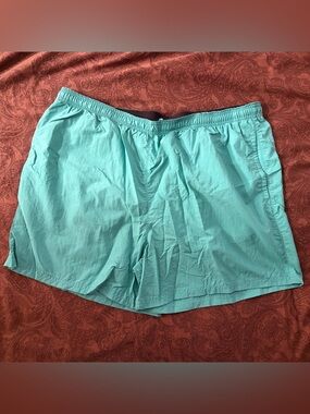 Old Navy quick dry teal aqua shorts men’s Size XL